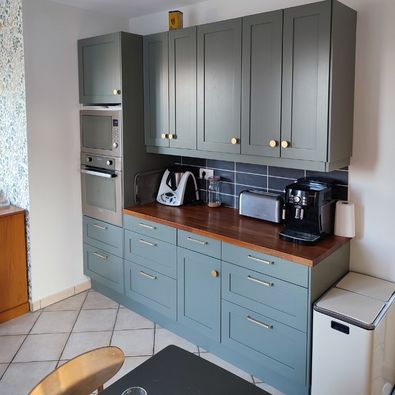 Cuisine Adèle vert régiment Ikea Faktum