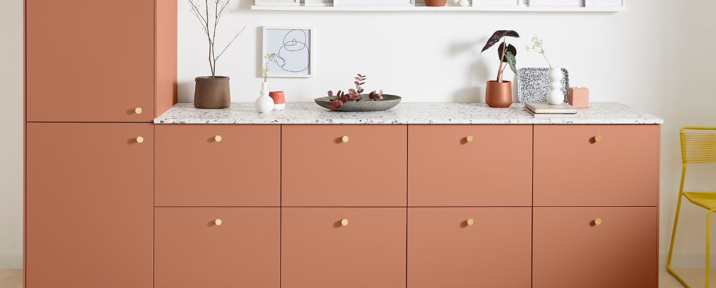 Le concept de relooking de cuisine et de rangement RYK